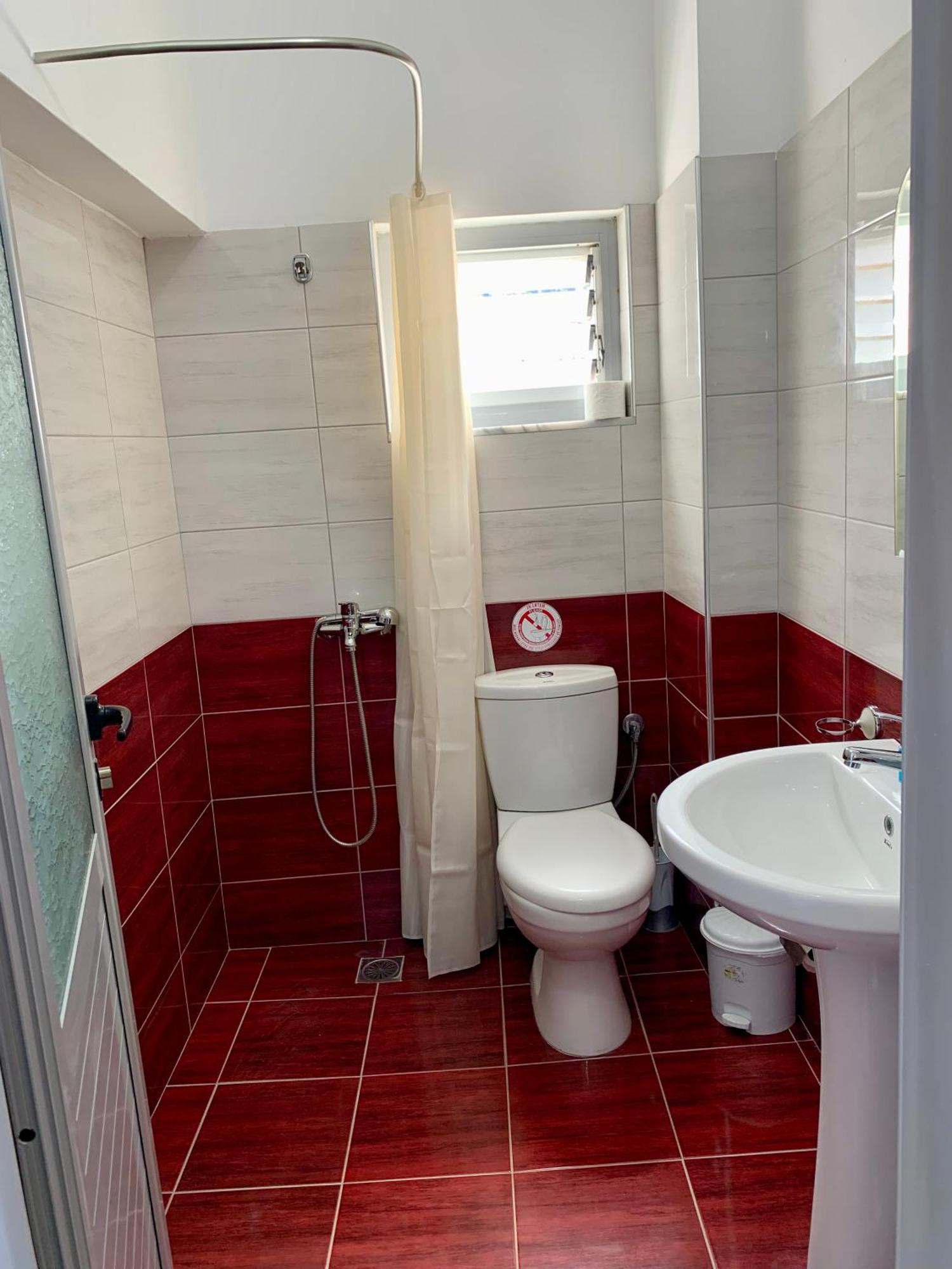 Hotel Piazza Saranda Extérieur photo