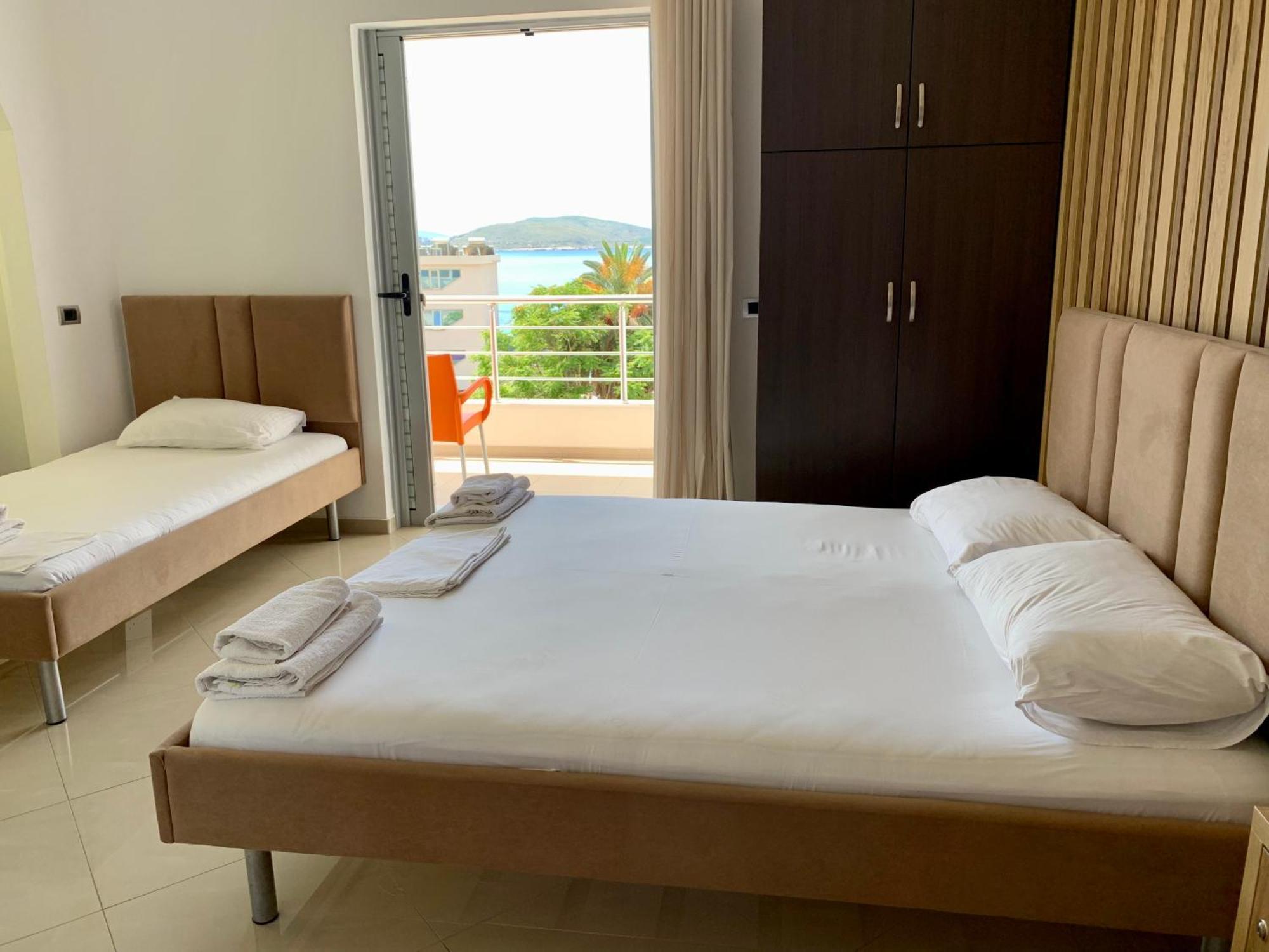 Hotel Piazza Saranda Extérieur photo